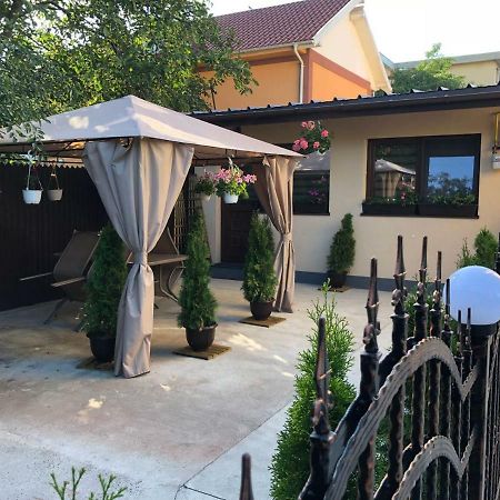 Smart Home Lux Iasi Buitenkant foto