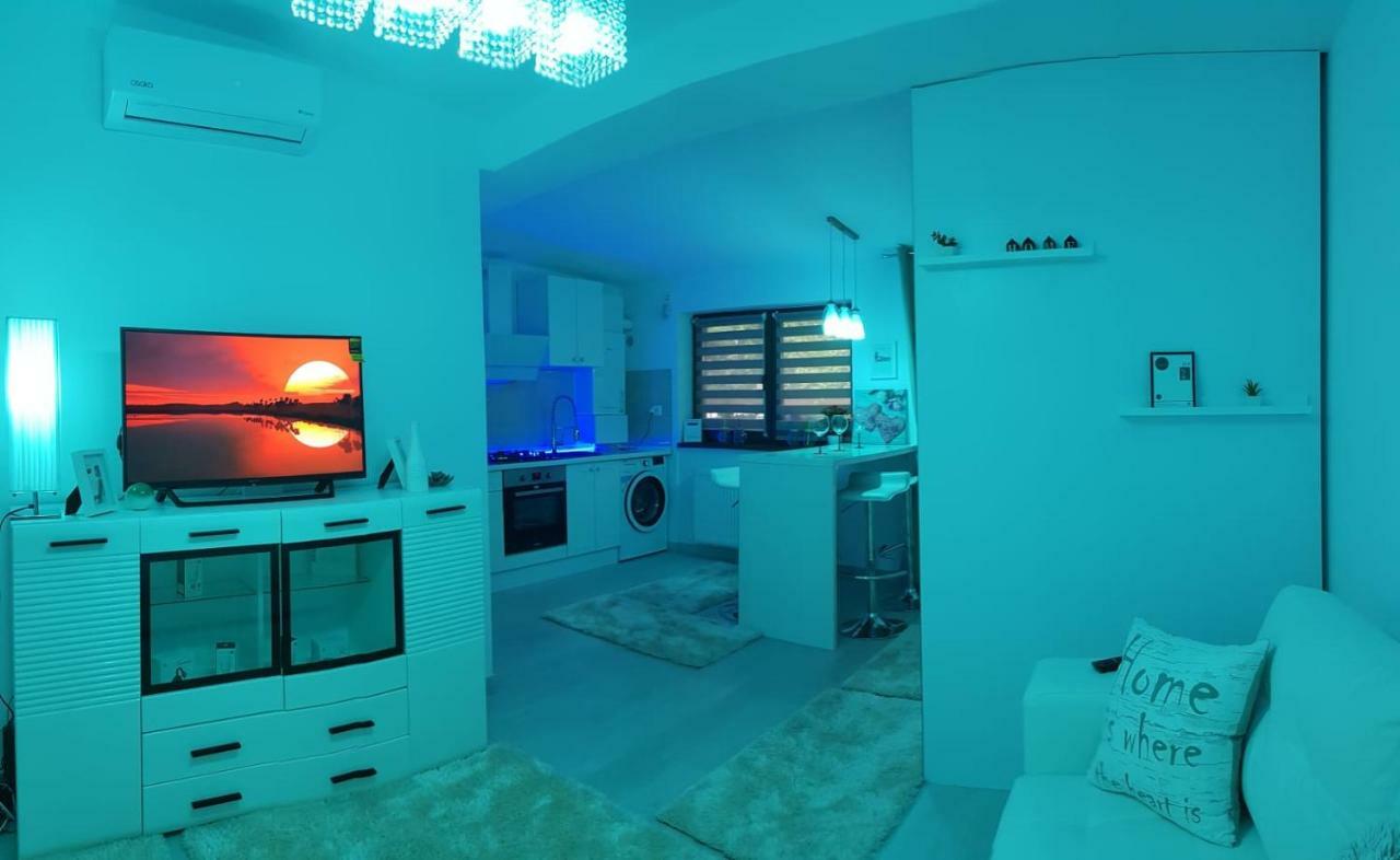 Smart Home Lux Iasi Buitenkant foto