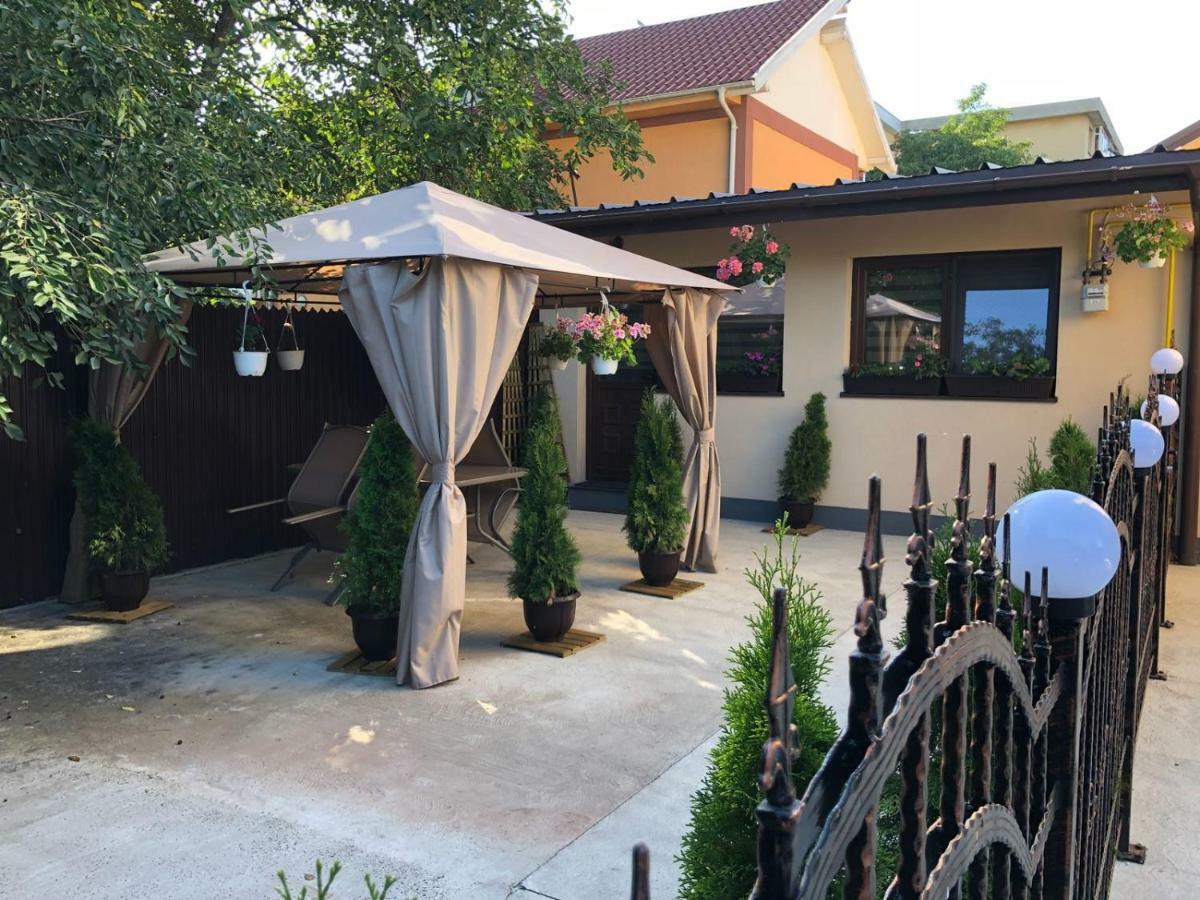 Smart Home Lux Iasi Buitenkant foto
